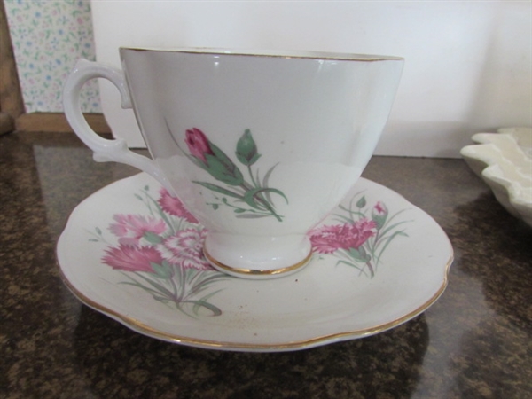 FINE CHINA TEA CUPS W/SAUCERS & 2 TIER SERVER