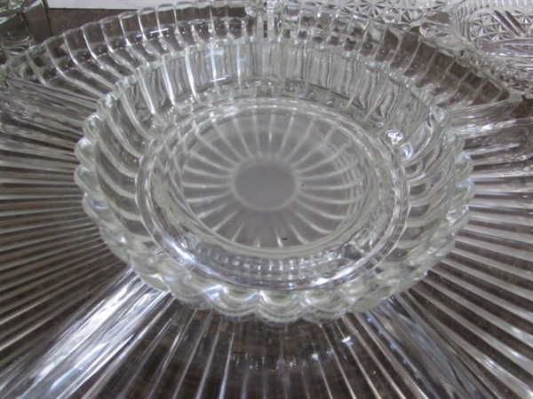 PRETTY CLEAR GLASS SERVING DISHES