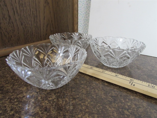 MORE CLEAR GLASS SERVING BOWLS & DISHES