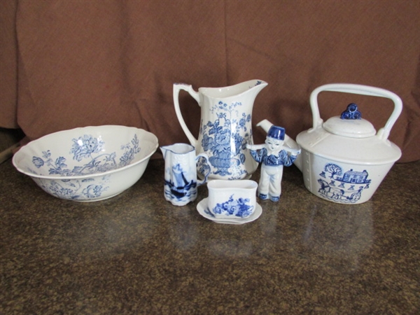 POPPY TRAIL TEAPOT, BLUE & WHITE TRANSFERWARE & DUTCH FIGURINES