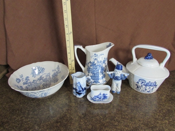 POPPY TRAIL TEAPOT, BLUE & WHITE TRANSFERWARE & DUTCH FIGURINES