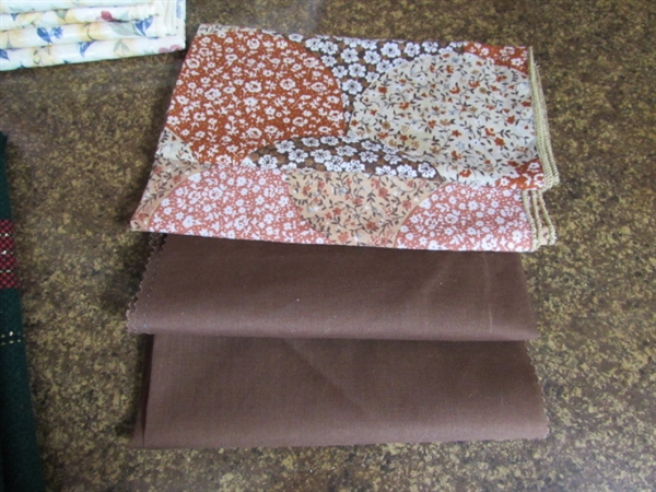 PLACEMATS & CLOTH NAPKINS