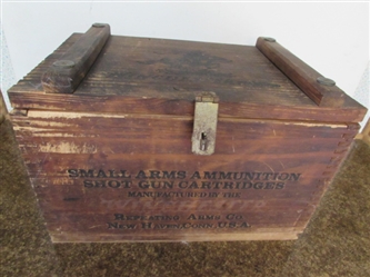 VINTAGE WOODEN "WINCHESTER" AMMO BOX