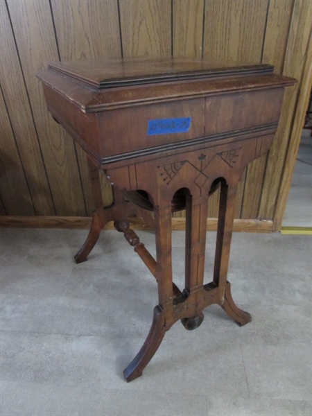 ANTIQUE WALNUT EASTLAKE SEWING STAND W/DRAWER