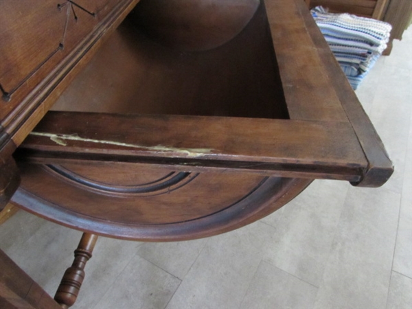 ANTIQUE WALNUT EASTLAKE SEWING STAND W/DRAWER