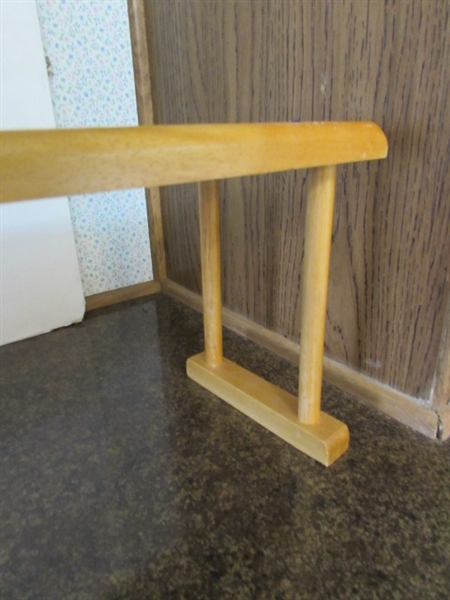 WOODEN RISER/SHELF