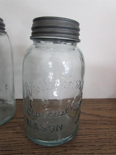 VINTAGE/ANTIQUE BLUE QUART JARS