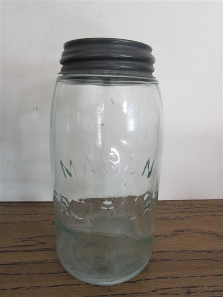 VINTAGE/ANTIQUE BLUE QUART JARS