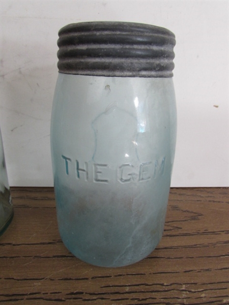 VINTAGE/ANTIQUE BLUE QUART JARS