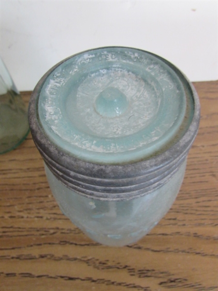 VINTAGE/ANTIQUE BLUE QUART JARS