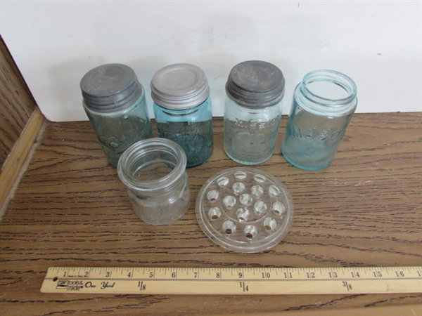 SMALL VTG/ANTIQUE BLUE PINT/JELLY JARS & GLASS FLOWER FROG