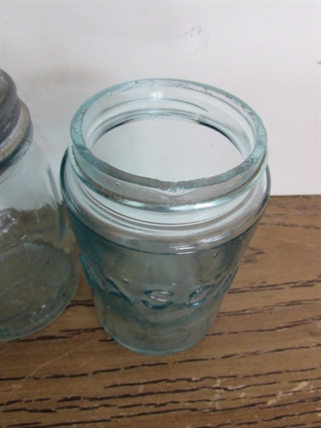 SMALL VTG/ANTIQUE BLUE PINT/JELLY JARS & GLASS FLOWER FROG