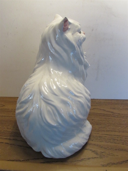 LARGE CERAMIC HOUSE CAT & PAINTED CAT STATUE