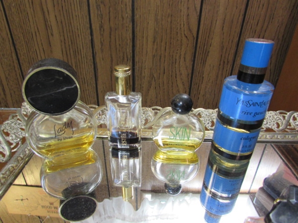 MIRRORED VANITY TRAY & COLLECTION OF PERFUMES