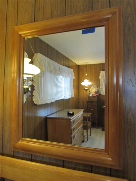 MAPLE FRAMED WALL MIRROR