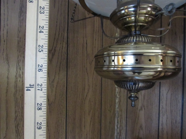 ANTIQUE STYLE BRASS SWAG LAMP