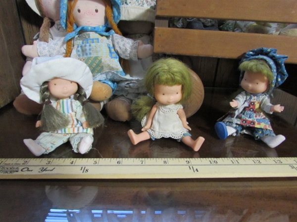 HOLLY HOBBIE DOLLS & WOODEN WAGON