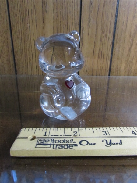 SMALL STEIFF BEAR & GLASS BEAR PAPERWEIGHT