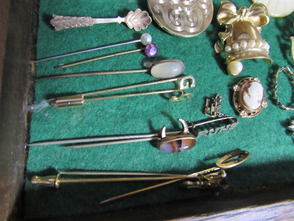 VINTAGE STICK PINS, BROOCHES & MORE