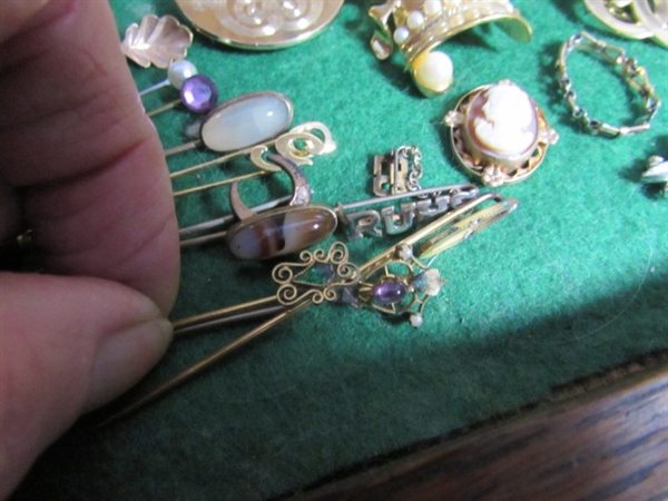 VINTAGE STICK PINS, BROOCHES & MORE