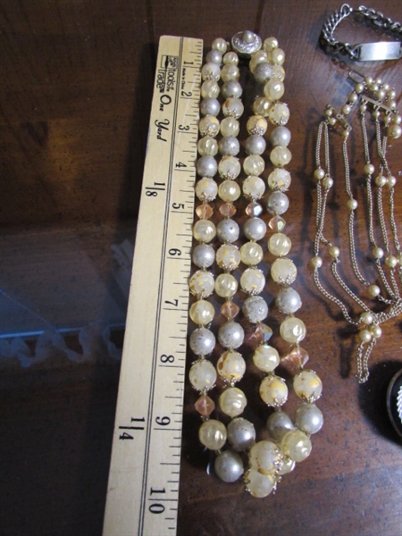 VINTAGE CRYSTAL & OTHER FASHION NECKLACES & MORE