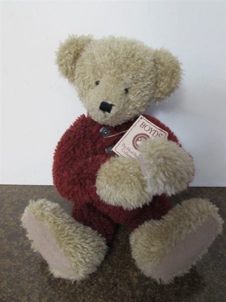 BOYDS BEAR COLLECTION