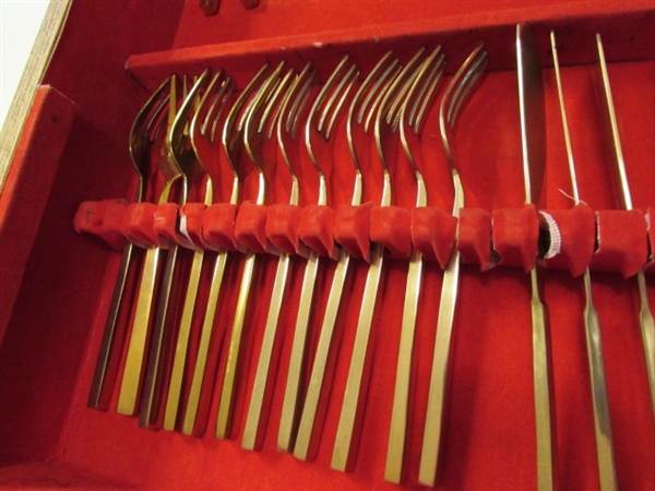 HUGE SET OF VINTAGE BRASS FLATWARE IN CHEST FROM THAILAND