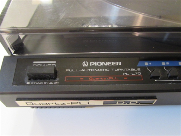 PIONEER FULL AUTOMATIC TURNTABLE