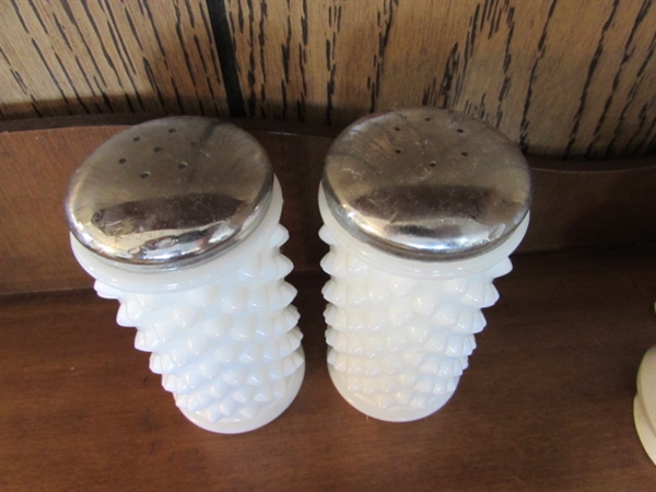 SALT & PEPPER SHAKERS