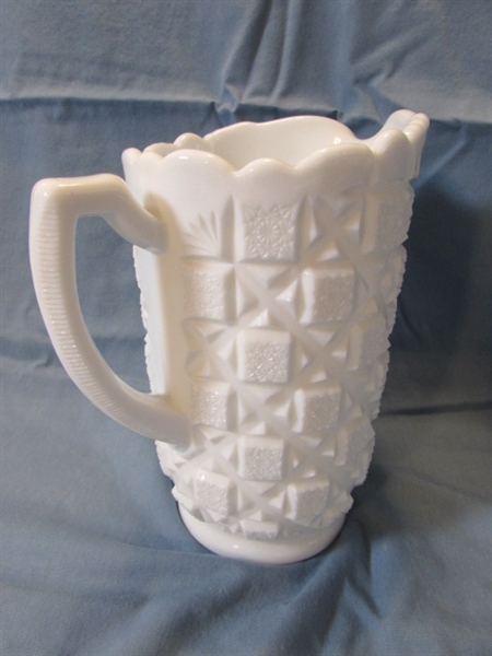 VINTAGE WESTMORELAND OLD QUILT MILK GLASS PITCHER, COVERED DISH & BOWLS