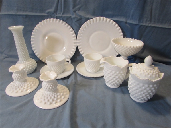 LARGE ASSORTMENT OF VINTAGE/ANTIQUE HOBNAIL MILKGLASS