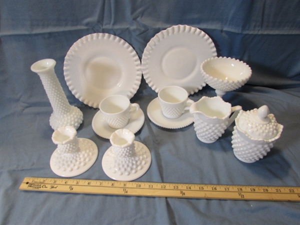 LARGE ASSORTMENT OF VINTAGE/ANTIQUE HOBNAIL MILKGLASS