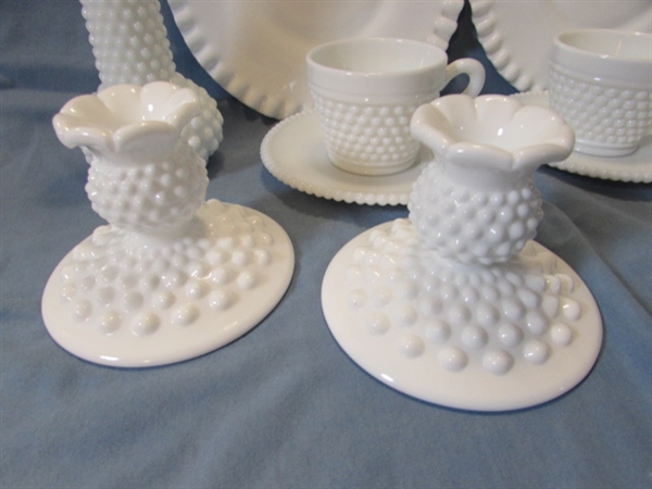 LARGE ASSORTMENT OF VINTAGE/ANTIQUE HOBNAIL MILKGLASS