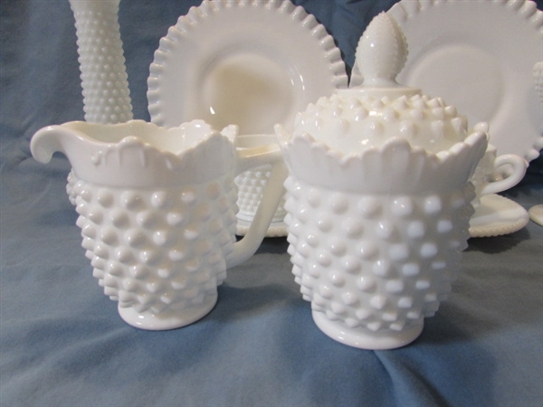 LARGE ASSORTMENT OF VINTAGE/ANTIQUE HOBNAIL MILKGLASS