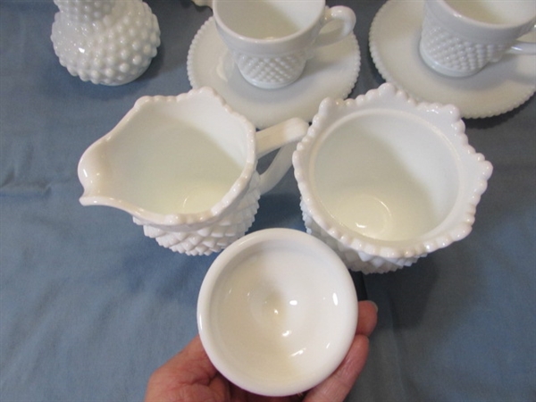 LARGE ASSORTMENT OF VINTAGE/ANTIQUE HOBNAIL MILKGLASS