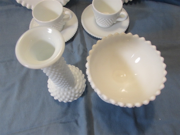 LARGE ASSORTMENT OF VINTAGE/ANTIQUE HOBNAIL MILKGLASS