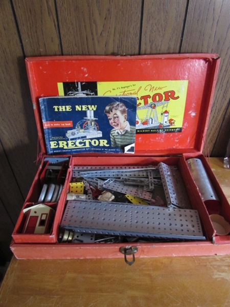 VINTAGE ERECTOR SET