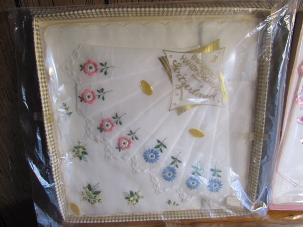 VINTAGE NOS HANKIES & ANTIQUE 1/2 APRON