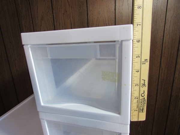 9 STERILITE PLASTIC STORAGE DRAWERS