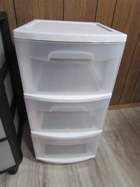 2 PLASTIC 3-DRAWER STERILITE STORAGE UNITS & FLAT FILE ORGANIZER