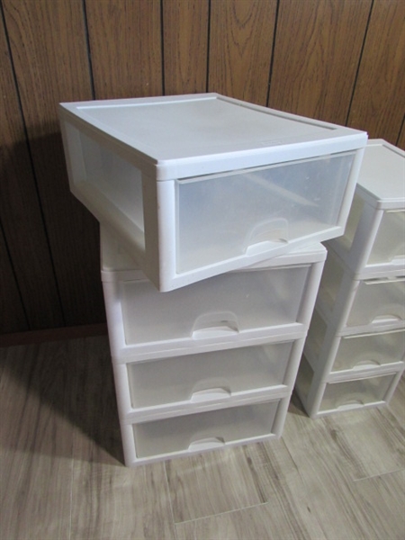 8 SINGLE DRAWER STORAGE ORGANIZERS - PLASTIC STERILITE