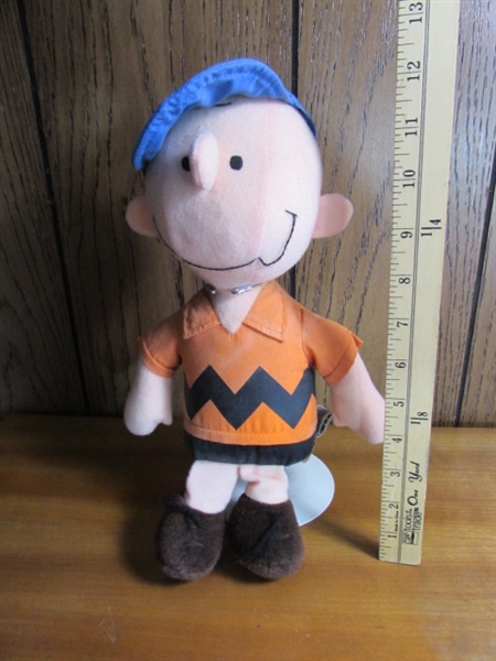 VINTAGE 1966 CHARLIE BROWN SOFT BODY DOLL