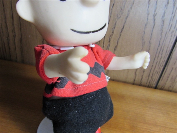 VINTAGE CHARLIE BROWN COMPOSITE BODY DOLL