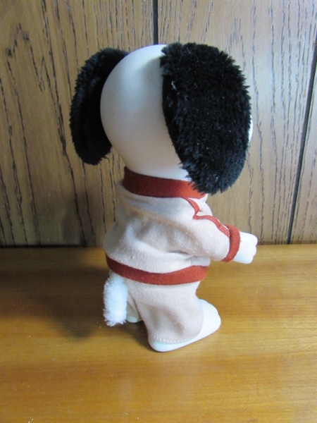 VINTAGE SNOOPY COMPOSITE BODY DOLL W/FAUX FUR EARS