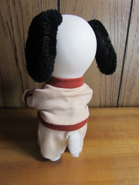 VINTAGE SNOOPY COMPOSITE BODY DOLL W/FAUX FUR EARS