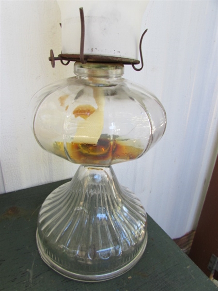 PAIR OF VINTAGE OIL LAMPS, STONEWARE POT & OLD BOTTLES