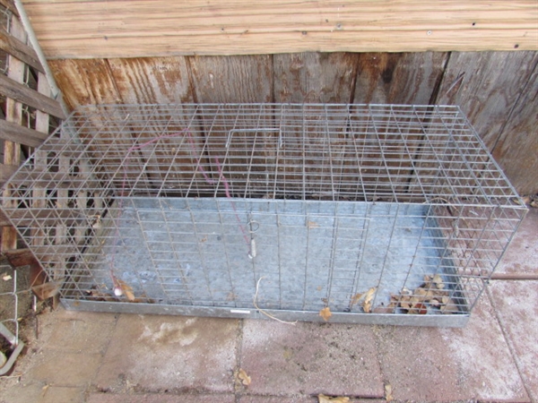 WIRE RABBIT CAGE