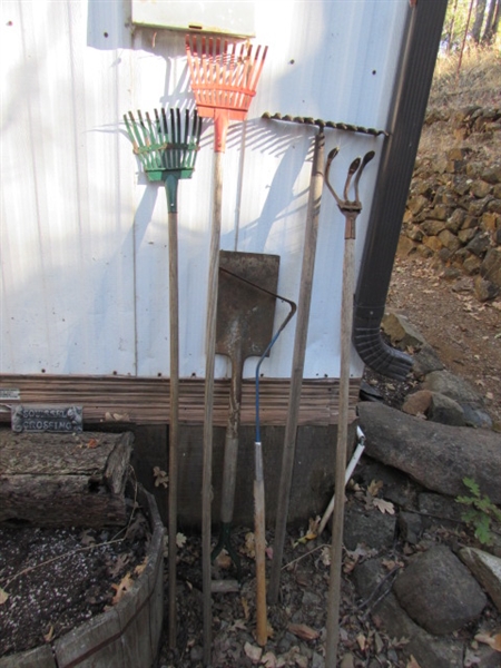 LONG HANDLED GARDENING TOOLS - RAKES, SHOVELS & MORE