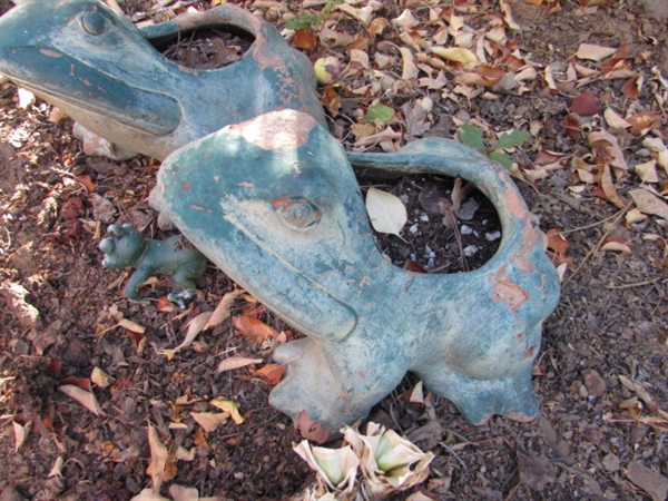 PAIR OF CLAY FROG PLANTERS & MORE