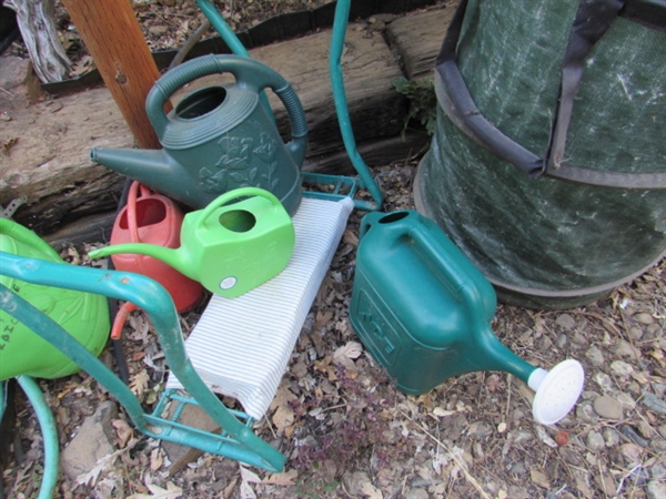 WATERING CANS, COLLAPSIBLE LEAF BIN, KNEELING PLATFORM & HOSE